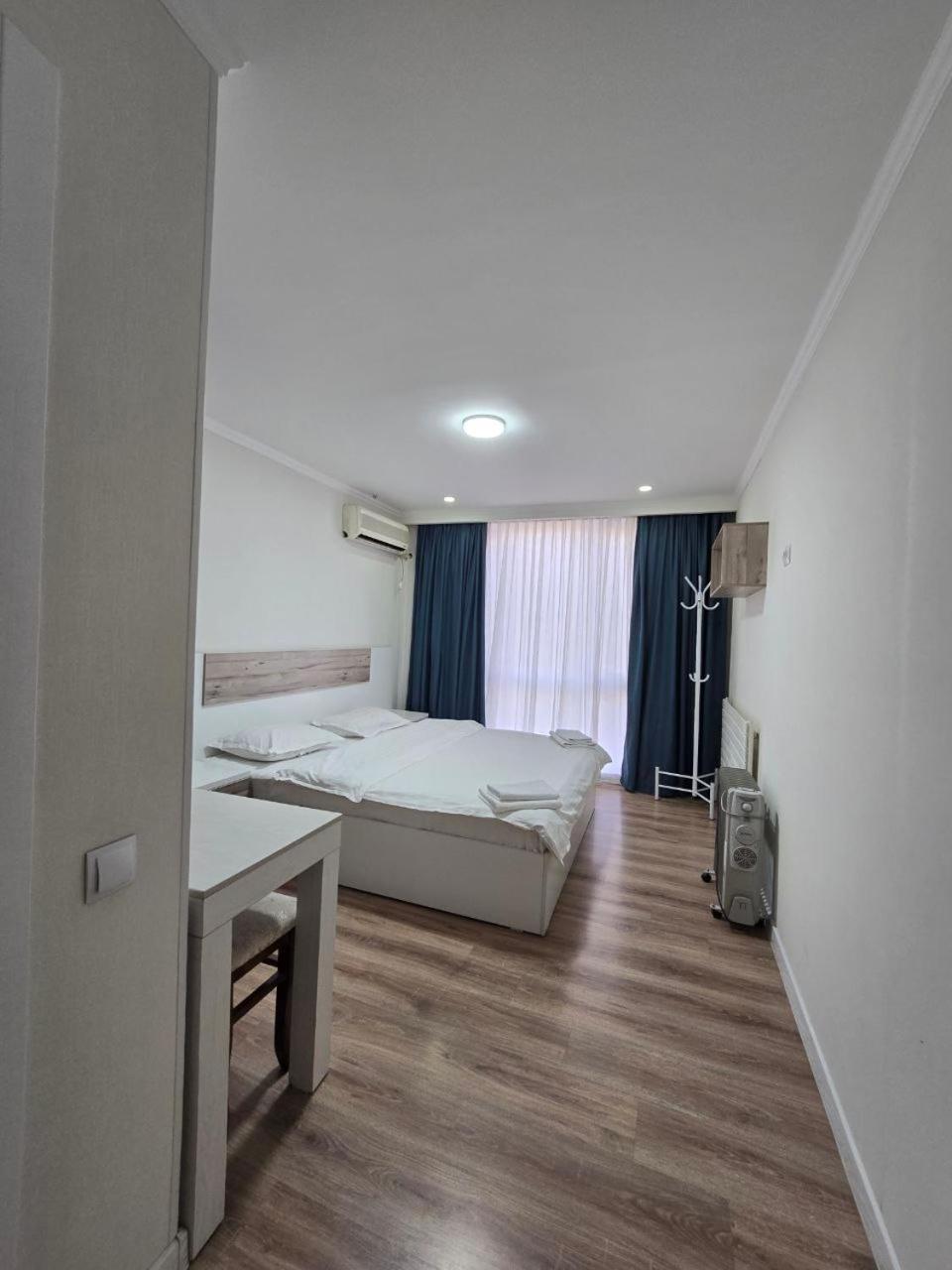 Guesto Hostel Taschkent Exterior foto